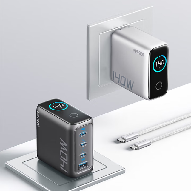 Anker A2697 140W 4 Port PD3.1 GaN Wall Charger Smart Display Foldable Plug 2 USB C 1 USB C 1 USB a Fast Adapter