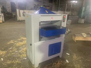 Raboteuse industrielle neuve MB104H 400 mm, moteur 3 kW, 220 V/380 V, longue durée <span class=keywords><strong>de</strong></span> vie pour le rabotage des surfaces <span class=keywords><strong>de</strong></span> <span class=keywords><strong>bois</strong></span> épaisses - Product Image 2