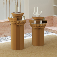 Présentoir cylindrique à trois niveaux I403 pour la décoration de pièce, l'affichage en supermarché et les rayonnages de salon professionnel
