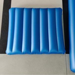 Matelas d'eau transfrontalier en forme de I, rectangulaire, gonflable en PVC, anti-escarres, pour soins aux personnes âgées, 137 x 168 pouces - Product Image 5