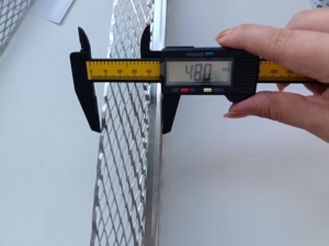 Protections d'<span class=keywords><strong>angle</strong></span> en aluminium haute résistance, profilés d'<span class=keywords><strong>angle</strong></span> métalliques pour plaques de plâtre, profilés d'<span class=keywords><strong>angle</strong></span> pour plâtre, pour la <span class=keywords><strong>protection</strong></span> des murs de construction - Product Image 2