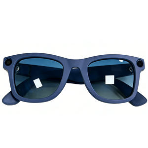 Gafas de Sol Fotocromáticas Rojas de Moda 2026 con Lentes Reemplazables de Alta Definición, Música Bluetooth y Audífonos con IA - Product Image 3