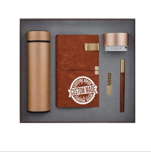 Set Regalo <span class=keywords><strong>di</strong></span> Alta Qualità Ecologico in Acciaio Inossidabile con Logo Aziendale per <span class=keywords><strong>Uomo</strong></span> con Altoparlante Bluetooth e Logo Personalizzato - Product Image 2