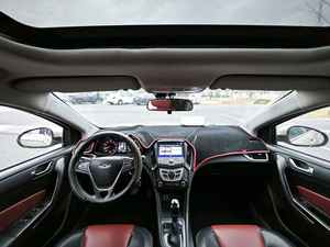 Voitures d'occasion Chery 2017 Arrizo 5 1.5 CVT Édition Luxe Automatique Prix Abordable Extérieur Doré Bien entretenue Voiture à essence d'occasion - Product Image 6