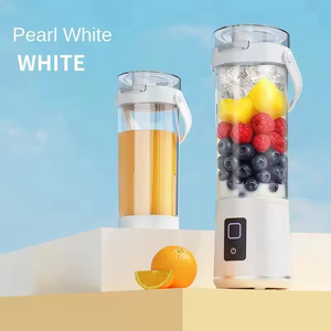 Mini exprimidor de frutas portátil eléctrico, mini botella USB para el hogar, máquina exprimidora con 6 cuchillas para la cocina - Product Image 2