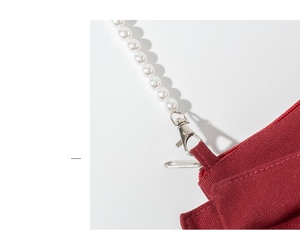 Túi xách hình nơ với chuỗi ngọc trai và nút thắt nơ ba chiều hoàn hảo cho những ngày và đi chơi chắc chắn sẽ thu hút nhiều sự chú ý - Product Image 6