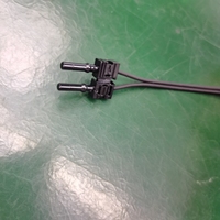 Cordon de raccordement duplex Avago POF HFBR-4535z (gris) HFBR-4531z (noir) Longueur 1 m Diamètre du fil 1,0 mm Température de fonctionnement -55~+85°C
