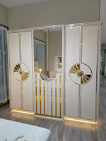 Meubles de chambre à coucher Gollsy Royal avec miroir, meubles de chambre à coucher classiques de haute qualité pour la maison et les hôtels, provenant du fabricant de Foshan
