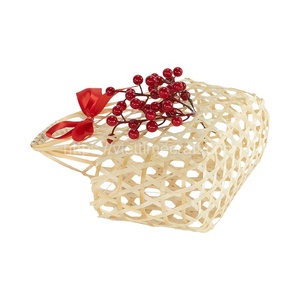 Cesta de regalo de bambú de precio barato superventas, cesto de regalo de Material natural, artesanía de Vietnam al por mayor - Product Image 2