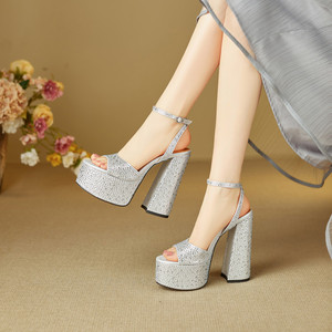 Tacchi da donna firmati <span class=keywords><strong>con</strong></span> cinturino alla caviglia <span class=keywords><strong>con</strong></span> suole spesse glitterate da 14.5cm nero argento tacchi alti <span class=keywords><strong>scarpe</strong></span> estive Sexy-all'ingrosso - Product Image 5