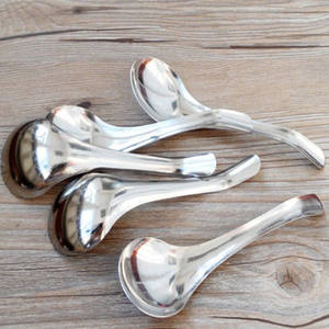 Cuillère à soupe classique extra épaisse en acier inoxydable pour les fêtes et les dîners, fournitures quotidiennes, Chine Zhejiang, vente en gros - Product Image 1