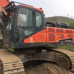 รถขุดตีนตะขาบ Doosan Dx420-7 มือสอง 42 ตัน คุณภาพสูง นำเข้าจากญี่ปุ่น พร้อมเครื่องยนต์ Isuzu และปั๊มไฮดรอลิก - Product Image 1