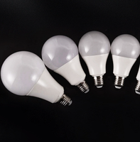 Ampoules LED SMD E27/E26/B22 5W/7W/9W/12W pour usage résidentiel, blanc doux 6000K, ampoule A60