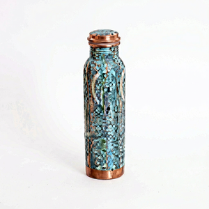 Luxury Floral Pattern Pure Copper Water Bottle Traditional Metal Drink Container With <b>Secure</b> Lid For Everyday Use - Product Image 2