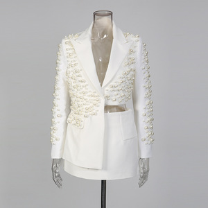 Nuovi Arrivi 2026: Set Elegante Primaverile <span class=keywords><strong>con</strong></span> Giacca di Alta Qualità Decorata <span class=keywords><strong>con</strong></span> Perle e Minigonna Asimmetrica per Donna - Product Image 2