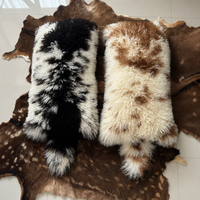 Coussin en fourrure d'agneau de Mongolie, grande taille avec queue, en peau douce pour canapé et textile de maison