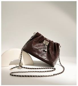 Bolso de Mensajero de Cuero Genuino Plegado de Alta Gama Retro 2025, Estilo Vintage, de Hombro o Cruzado, Elegante para Mujer - Product Image 5