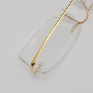 Shenzhen Pure Titanium Factory Stock Frameless Folding <strong>Glasses</strong> CustomBeta Titanium ultra <strong>Light</strong> <strong>Glasses</strong> Men Women <strong>Reading</strong> <strong>Glasses</strong> - Product Image 5