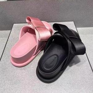 2025 New Fashion Versatile <b>Soft</b>-soled Women's <b>Shoes</b> Fairy-style Bow Platform Slippers for Women Outdoor Wear Slides - Product Image 1