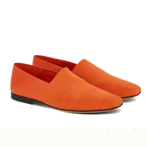 중국의 OEM 및 ODM 공장 오렌지 가죽 및 패브릭 어퍼 스퀘어 토 캐주얼 플랫 슬립에 데일리 웨어 로퍼 여성 신발