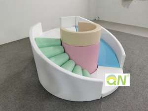 Structure de jeu souple pour enfants sur le thème des macarons, facile <span class=keywords><strong>à</strong></span> assembler et personnalisable, avec piscine <span class=keywords><strong>à</strong></span> balles, équipement de location pour fêtes et divertissement - Product Image 6