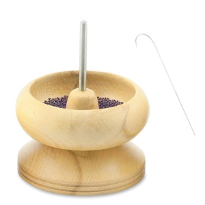 Spin N Bead Spinner : Enfileur rapide de <span class=keywords><strong>perles</strong></span> pour créateurs de bijoux, bol <span class=keywords><strong>en</strong></span> <span class=keywords><strong>bois</strong></span> rectangulaire écologique, aiguille à gros œil qui fait gagner du temps - Product Image 2