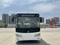 Bus électrique à plancher bas pour opérations urbaines, conduite à gauche, capacité totale de 72 passagers, batterie de 160 kWh