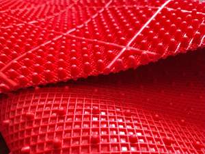 Tapis de <span class=keywords><strong>voiture</strong></span> en PVC imperméable en gros, rouleau antidérapant avec picots à l'arrière - Product Image 1