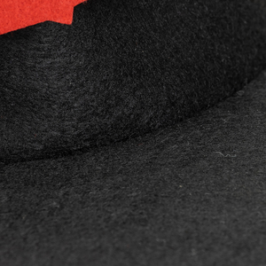 Chapeau de sauna en feutre recyclé écologique noir avec accent rouge, vente en gros, logo personnalisé, directement de <span class=keywords><strong>l</strong></span>'usine, bonnet de bain vapeur et spa - Product Image 3