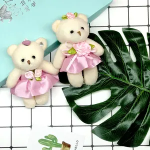 Saint Valentin Couette Diamant Ours Crème Glacée Fleur Dessin Animé Bouquet Mousse Dur Brodé Technique Super Doux Peluche - Product Image 4