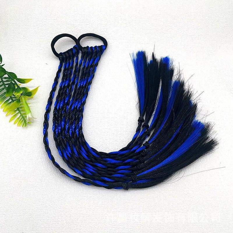 สีดำและสีน้ำเงิน