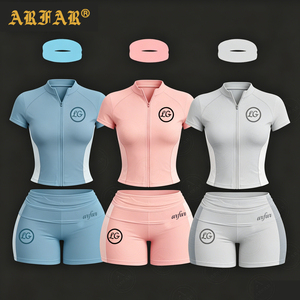 Set Sportivo da Donna in Due Pezzi: Giacca con Zip e Pantaloncini da Yoga, <span class=keywords><strong>Abbigliamento</strong></span> Sportivo e Loungewear - Product Image 1