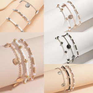 Juego de 3 <span class=keywords><strong>tobilleras</strong></span> elásticas estilo bohemio para vacaciones, con colgante de concha de aleación <span class=keywords><strong>y</strong></span> cuentas de perlas, unisex, joyería elástica para el pie. - Product Image 3