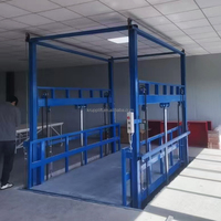 Plateforme élévatrice murale hydraulique à rail de guidage, capacité 300 kg - 3 tonnes, hauteur de levage 3,5 m - 15 m, alimentation CA, en acier, état neuf, pour usage agricole
