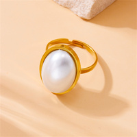 Mode rétro Simple 18K plaqué or en acier inoxydable ensemble de bijoux ovale perle boucles d'oreilles anneau et collier pour les mariages