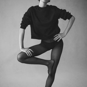 Streetwear de luxe en coton 400gsm impression bouffante personnalisée ensemble de sweats à capuche surdimensionnés brodés en relief sweat-shirt à col rond pour femmes - Product Image 3