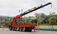 Camion lourd Shacman 28T avec grue à flèche articulée, grue hydraulique, camion tracteur