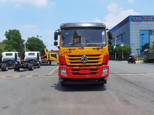Camión de Succión por Aspiración Dongfeng de 33m³ con 12 Ruedas, Tanque Super Grande y Potente Succión para Limpieza Rápida de Alcantarillado, Pozos de Agua y Tanques de Sedimentos - Product Image 2