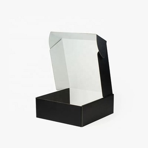 En stock Boîte postale en carton ondulé et papier 25cm x 15cm x 6cm pour livraison express et <span class=keywords><strong>e</strong></span>-<span class=keywords><strong>commerce</strong></span> pour sous-vêtements - Product Image 2