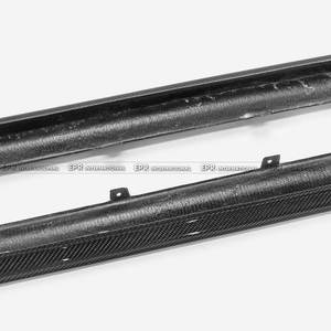 สเกิร์ตข้างคาร์บอนแบบ NIS สำหรับ Nissan R34 GTR Skyline  ติดตั้งได้อย่างสมบูรณ์แบบ - Product Image 5