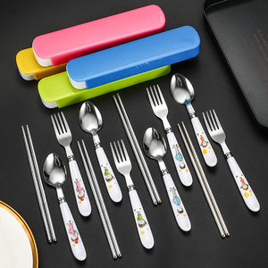 Ensemble de couverts portables écologiques réutilisables pour enfants, idéal pour le camping et les voyages, comprenant fourchette, cuillère et baguettes - Product Image 3