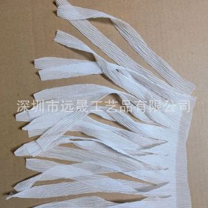 Matériel textile artisanal découpé au laser sur mesure avec franges à pompons Yuansheng - Product Image 1