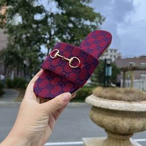 Chaussons de luxe pour femme, collection automne-hiver, en daim personnalisé, semelle épaisse élégante, bout fermé, chaussures tendance pour femme - Product Image 5