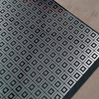 Nouvelle machine laser à fibre CNC de type portique haute puissance 100W pour la gravure et le marquage profond des tôles en acier inoxydable