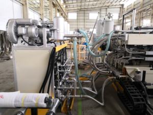 Ligne d'extrusion <span class=keywords><strong>à</strong></span> vis unique Jwell pour plaque de section transversale <span class=keywords><strong>creuse</strong></span> comprenant une boîte de vitesses pour moteur <span class=keywords><strong>à</strong></span> roulement de pompe PLC - Product Image 6