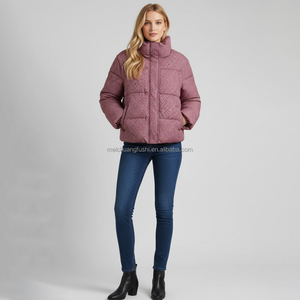 Blouson matelassé personnalisé à col cheminée pour <span class=keywords><strong>femme</strong></span>, idéal pour l'hiver - Product Image 3