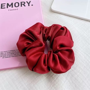 Diademas <span class=keywords><strong>de</strong></span> moda para mujer, nuevas gomas <span class=keywords><strong>de</strong></span> pelo <span class=keywords><strong>de</strong></span> satén populares para niñas <span class=keywords><strong>de</strong></span> primavera - Product Image 6