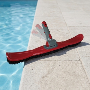 <span class=keywords><strong>Brosse</strong></span> de <span class=keywords><strong>piscine</strong></span> flexible incurvée de 20 pouces avec poignée rotative, bouton facile, poils en nylon robustes pour le nettoyage des murs de piscines - Product Image 2