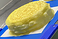 Ligne de production de gâteau de crêpe Déposant quantitatif évolutif et compatible, injection de production de gâteau d'anniversaire