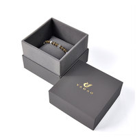 Boîte cadeau de bracelet de luxe personnalisée avec insert en velours, boîtes d'emballage de bijoux pour bracelet, bague et accessoires haut de gamme